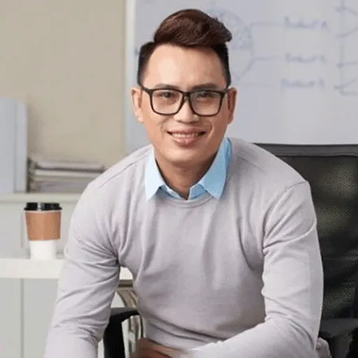 tac gia hong phuc ceo rikvip Hồng Phúc